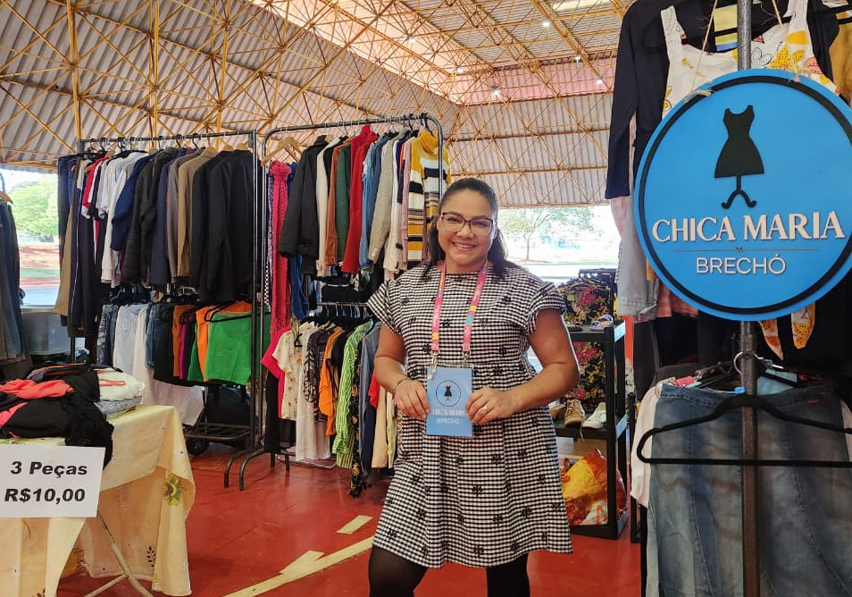 Angela do Chica Maria